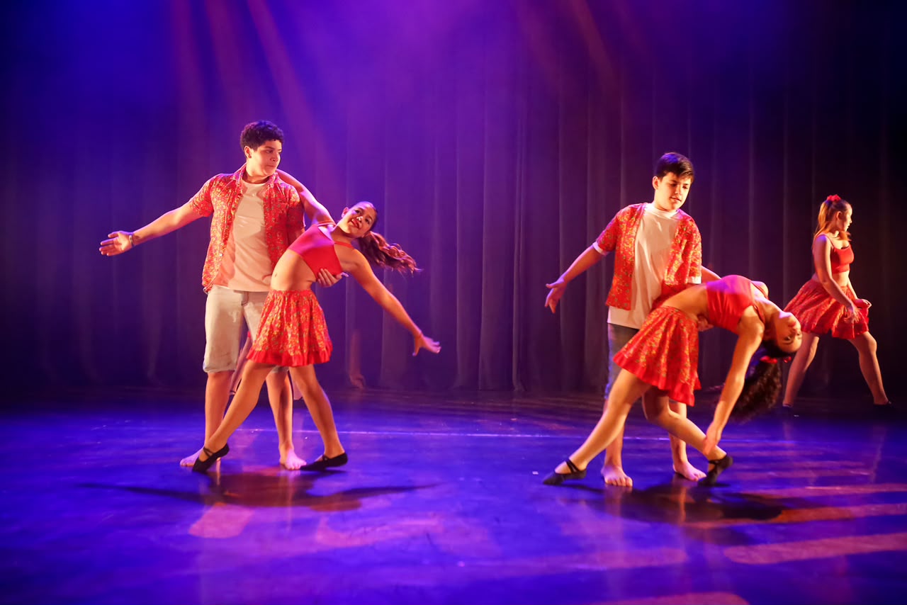 Apresentação de jazz no festival de dança